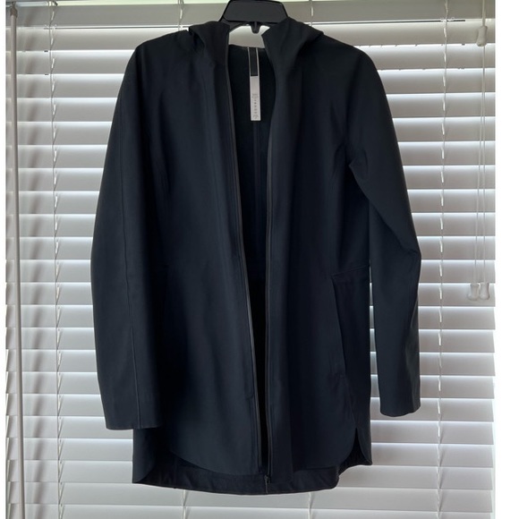 Lululemon Glyde Along Softshell Rain Waterproof Jacket Black - Picture 2 of 8